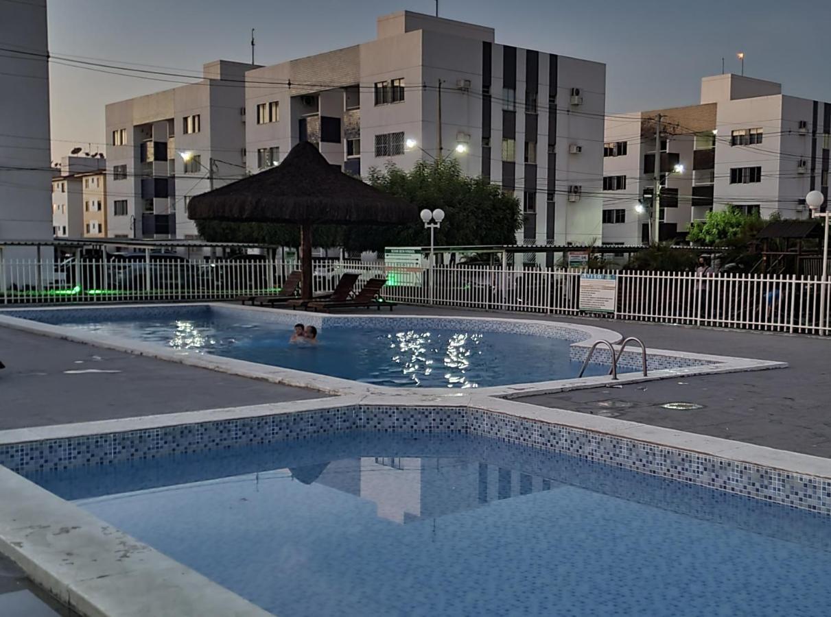 Apartamento Confortavel Em Petrolina 2 Quartos Com Ar Cond E Wi-Fi 300Mb Esterno foto